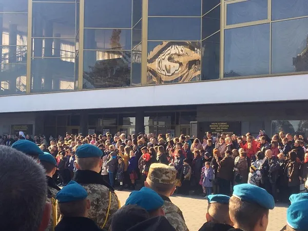 Як у Луцьку відзначають День захисника України (фото)