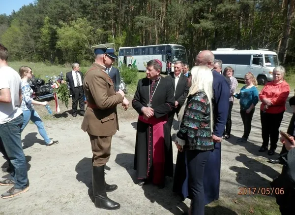 Українці і поляки разом вшанували пам'ять загиблих під час Волинської трагедії