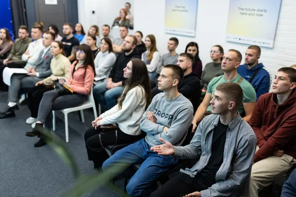 У Дія.Бізнес у Луцьку відбувся останній PRO-саміт у межах освітньої програми Global E-commerce Access