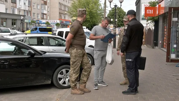 Перевірка облікових даних у ковельчанина Володимира Панасюка