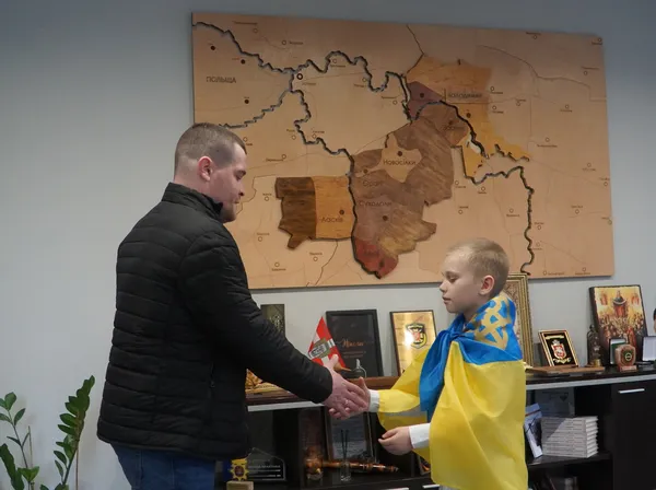 На Волині привітали звільненого з полону Дмитра Климовича (фото)