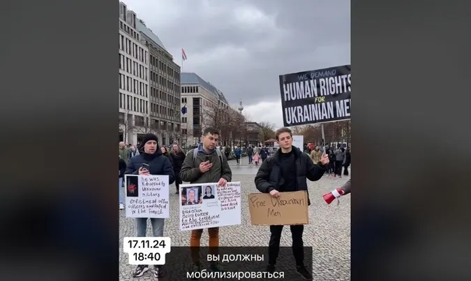 У Німеччині луцька журналістка поскандалила із ухилянтами та противниками мобілізації (відео)