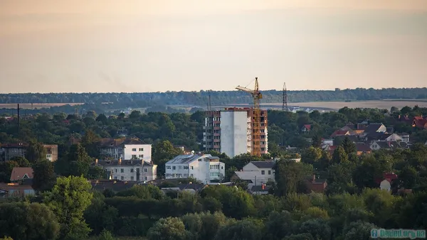 Як виглядає Луцьк із дахів багатоповерхівок (фото)