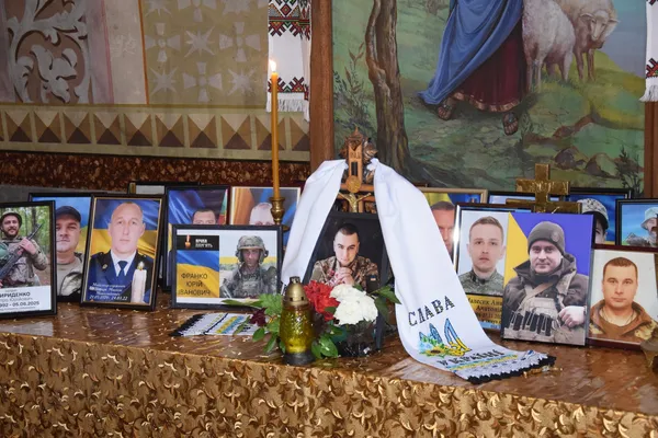 На Волині родині прикордонника вручили посмертну нагороду воїна (фото)