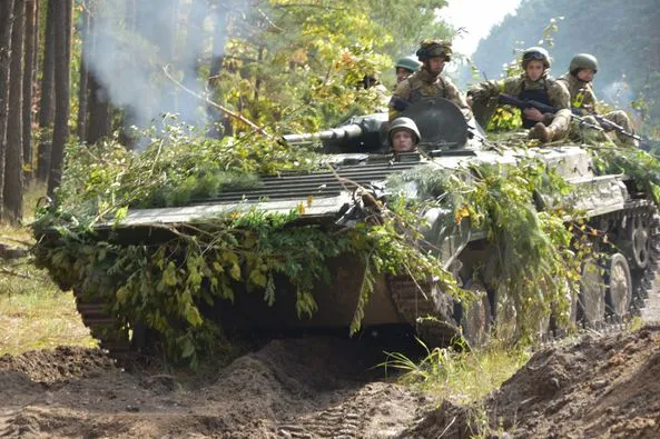 Україна провела біля кордону з Білоруссю військові навчання (фото)