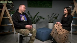 «Дякую за захист»: як військовим подякувати за службу та обійняти (відео)