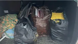 На Волині чоловік, якій віз «ліві» сигарети, тицяв хабаря поліцейським (фото, відео)
