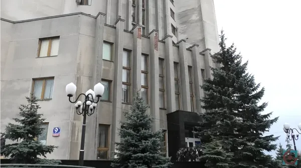 Роботи планують провести виключно на частині будівлі поблизу діючого входу