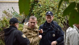 Лучанин "воював" з муніципалами і копами за сарай (фото)