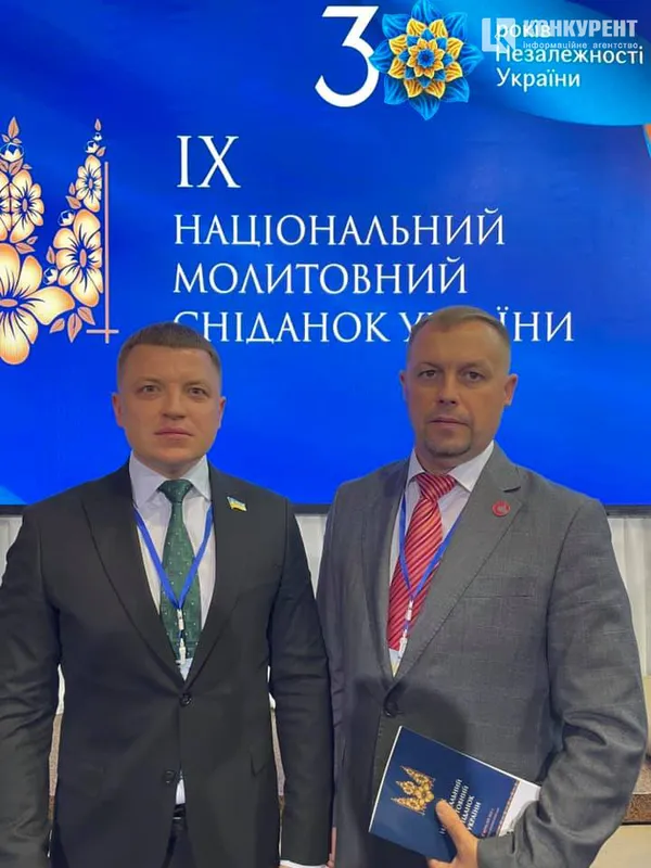 Тарас Шкітер та Михайло Наход – депутати Луцької міської ради від фракції «Громадянського руху «СВІДОМІ»