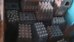 На Волині на ринку продавали контрафактний алкоголь (фото)
