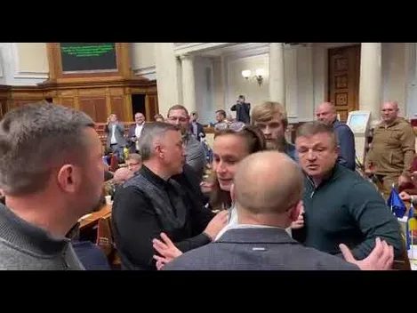 Нардеп з Волині облаяв прихильників УПЦ «МП» в Раді (відео)