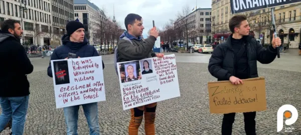 «Я, корисні ідіоти і Берлін», – журналістка з Луцька прокоментувала скандал із противниками мобілізації чоловіків (фото, відео)