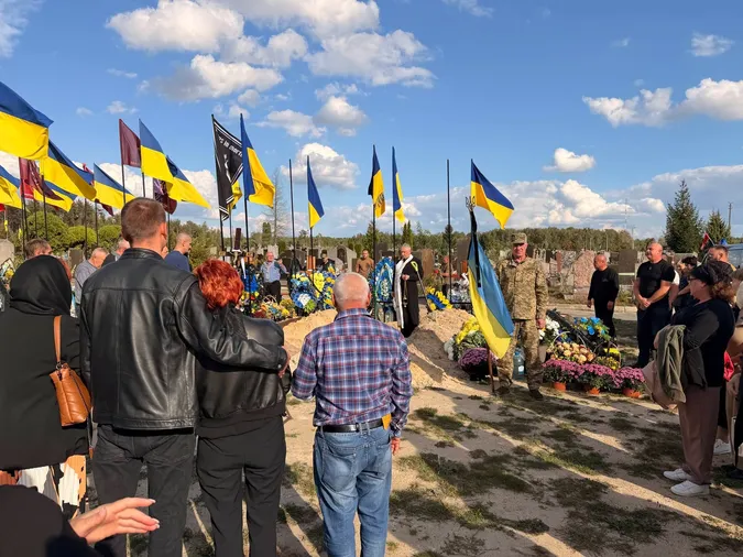У Ковелі провели в останню дорогу Героя Андрія Луцика (фото)