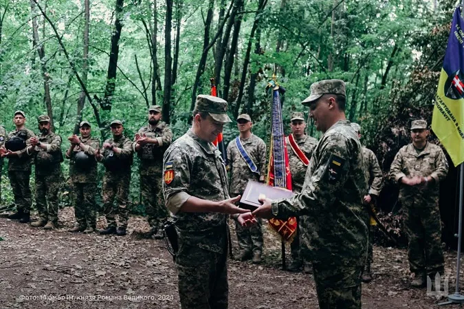 Бійці 14-ї ОМБр отримали державні нагороди (фото)