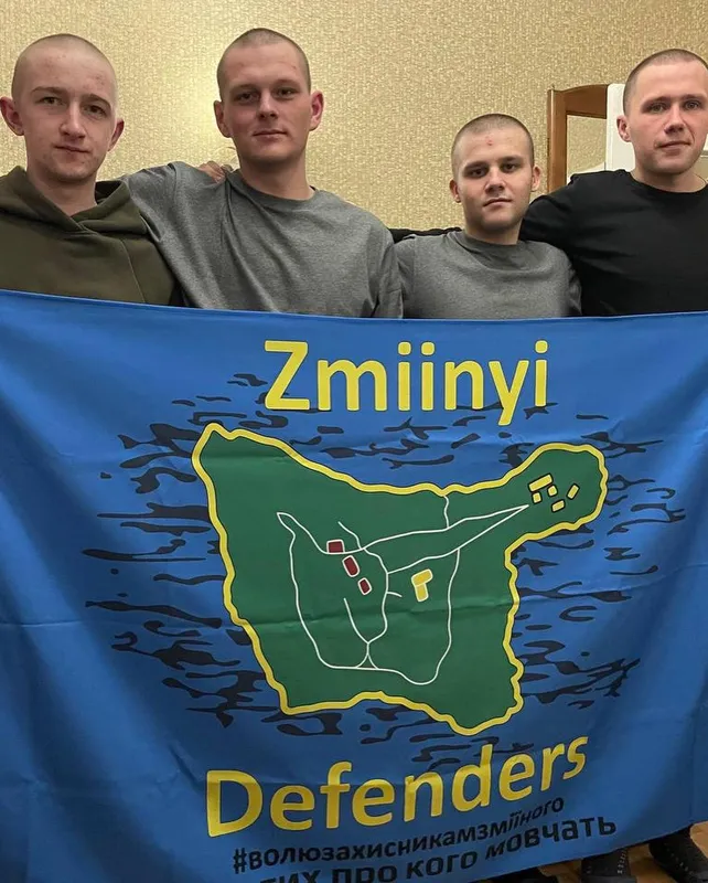 Нарешті вдома: морпіх, який боронив Зміїний, повернувся на Волинь