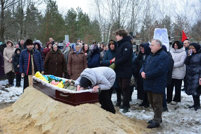 На Волині попрощалися з Героєм Валерієм Михалевичем (фото)