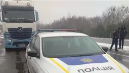 На Волині п'яний водій вантажівки хотів «відкупитися» за двісті злотих (фото)