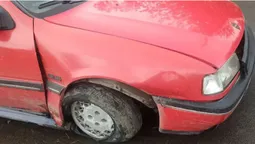 «Опель» vs бордюр: у Луцькому районі п'яний водій скоїв ДТП (фото, відео)