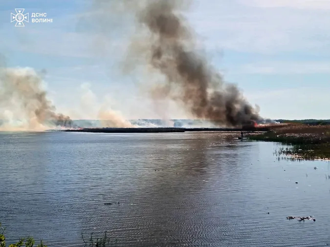 Волинь – у вогні: за добу в області сталися 10 пожеж (фото)