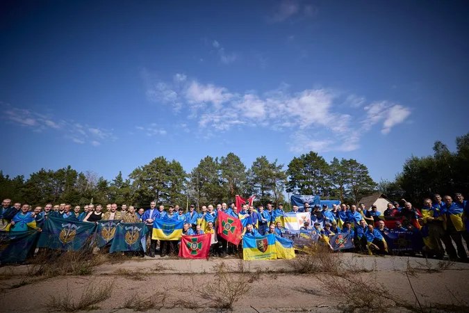 Другий обмін за два дні: з російського полону повернули 103 українців (фото)