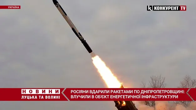 Ворог вночі вдарив дроном у фармацевтичний склад у Миколаєві (відео)