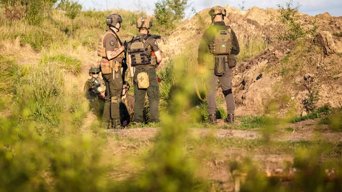 Волинські гвардійці відточують майстерність в польових умовах (фото)