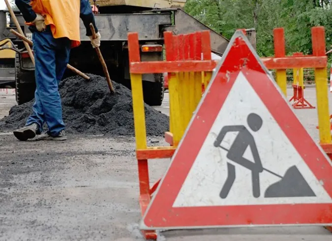 У Луцьку капітально відремонтують двір на Соборності 