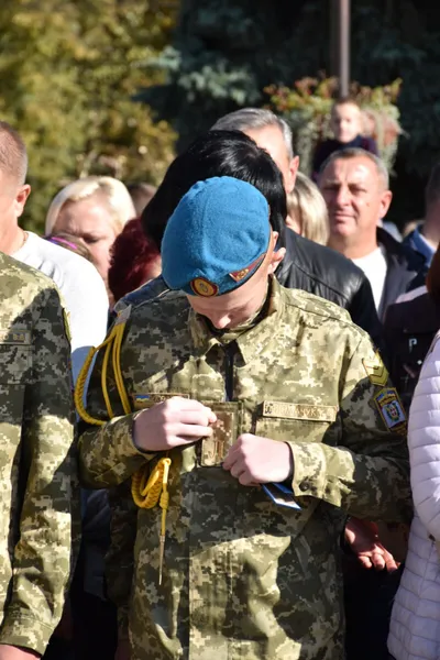 Зі зброєю і прийомами рукопашки: як приймали в Луцьку в ліцеїсти (ФОТО)