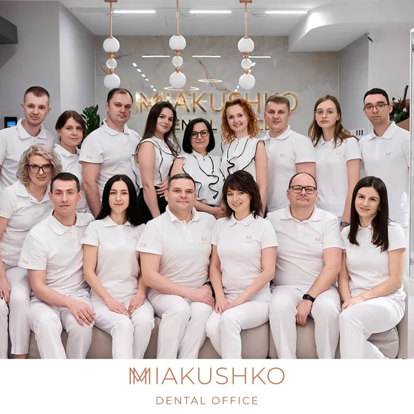 Відома луцька стоматологічна клініка змінила назву та адресу