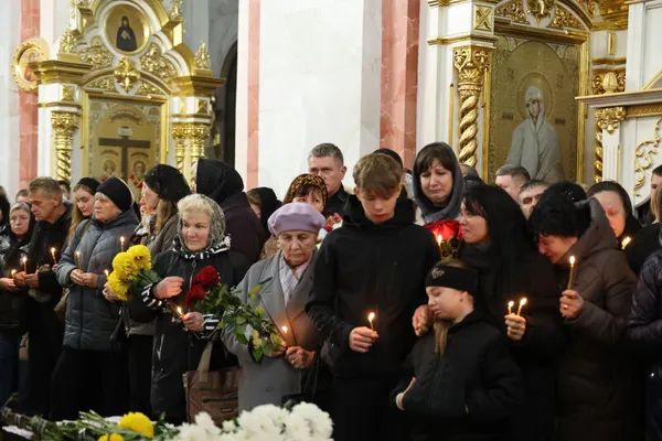 У Луцьку попрощалися із полеглими захисниками Ігорем Грабком та Андрієм Жуком (фото)