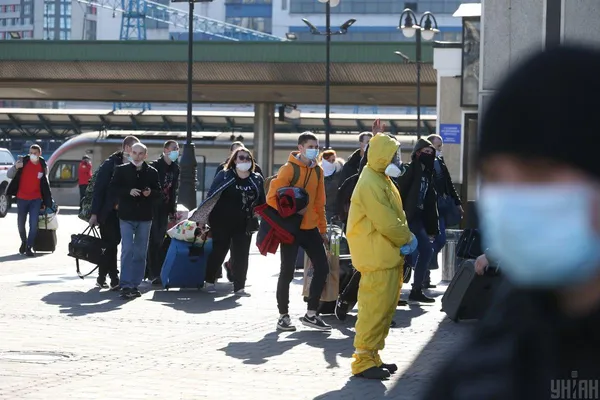 Із Польщі за сьогодні приїхали понад дві тисячі українців, – МЗС (фото)