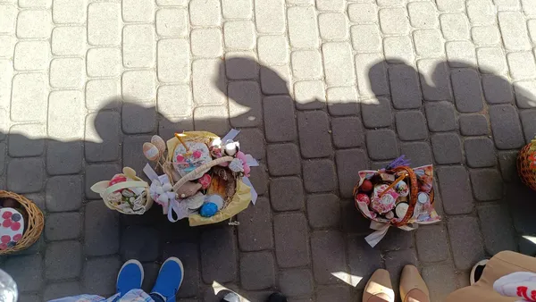 У Луцьку розпочали освячувати великодні кошики (фото)