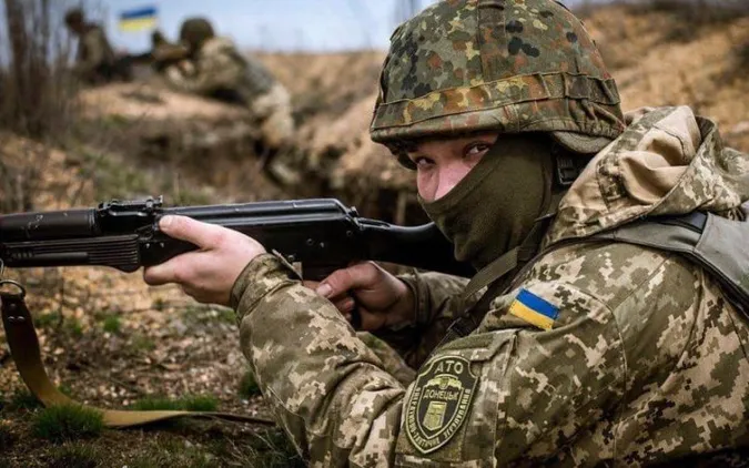 Військові зможуть обирати, кому йтимуть виплати в разі полону, – Зеленський