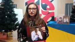 Дружина загиблого бійця Дмитра Редчука з Волині створила книгу у памʼять про чоловіка (відео)