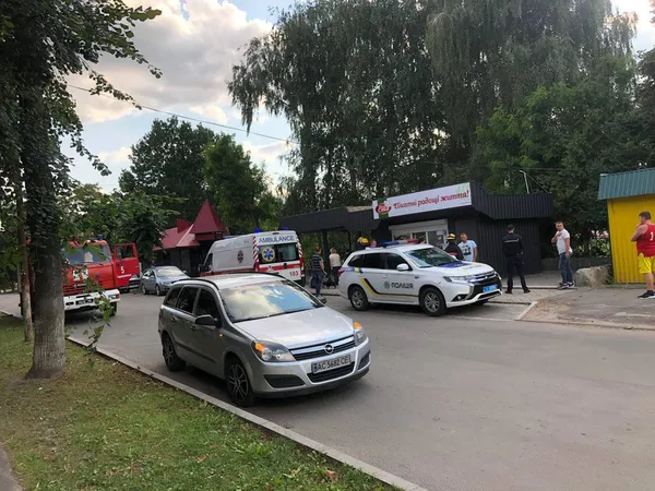 У Нововолинську, ймовірно, замінували кіоск із пельменями (фото)