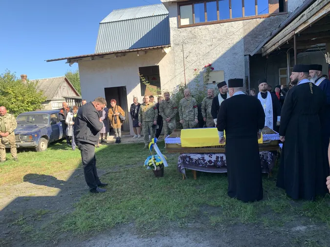У Ківерцях попрощалися із бійцем Ігорем Бомазюком (фото)