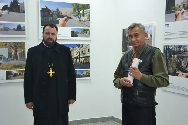 «Луцьк вчора і тепер»: Віктор Чухрай презентував фотовиставку