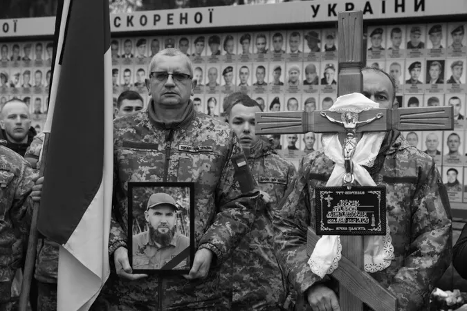 У Луцьку попрощалися з трьома загиблими на Донеччині військовими (фото)