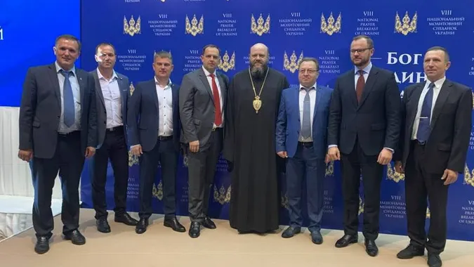 Волиняни поїхали до Києва на молитовний сніданок (фото)