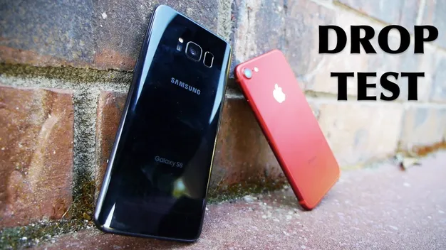 Блогер із Луцька протестував iPhone 7 і Samsung Galaxy S8