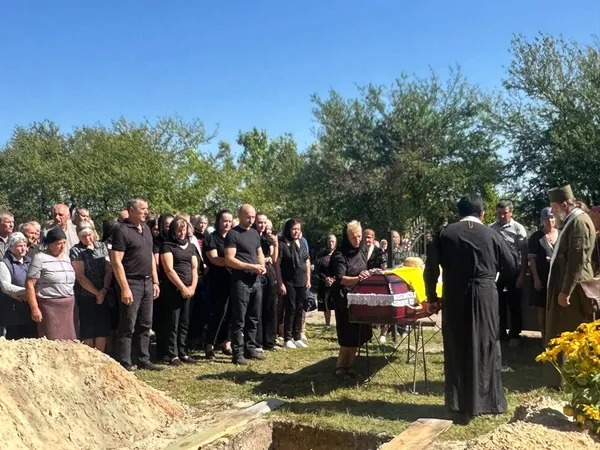 На Волині попрощалися із загиблим захисником Василем Павловичем