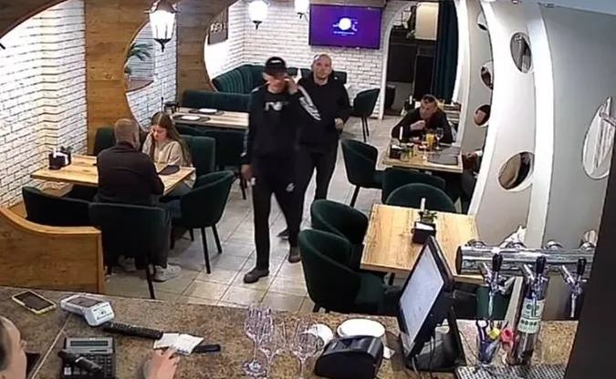 У Нововолинську голодні хитруни наїли на 1 580 грн і втекли (відео)