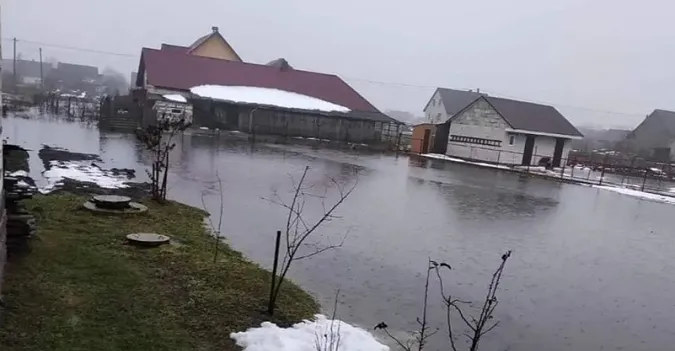«Жовтий» рівень небезпеки: попереджають про нові підтоплення на Волині