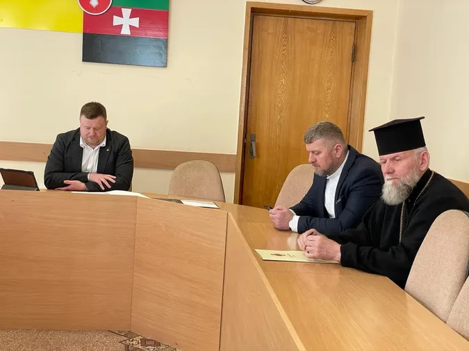 У Нововолинську першими в області забрали землю у «московських» попів