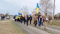 На Волині попрощалися із загиблим захисником Олександром Шкабком (відео)