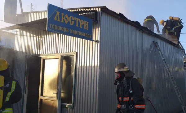 У Ковелі горів кіоск з люстрами