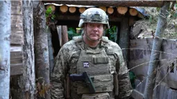 Генерал Наєв перевірив стан оборонних позицій на Волині (фото)