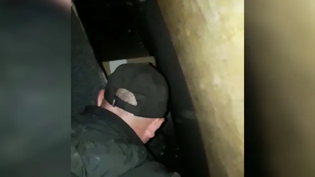 Віз цигарки на 280 тисяч: у волинянина-контрабандиста вилучили бус (відео)