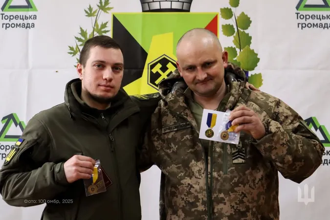 Бійців волинської «сотки» відзначили медалями «За оборону Торецької громади» (фото)